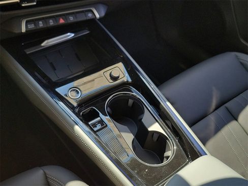 New 2026 Audi Q3 quattro 2.0T image 14