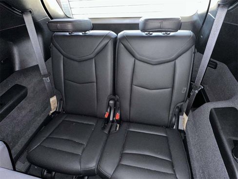 Certified 2025 Cadillac XT6 Premium Luxury w/ Technology Package image 13