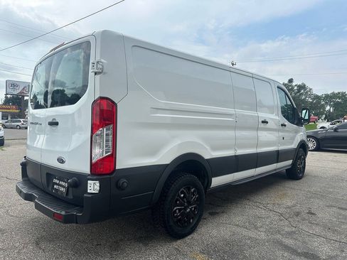 Used 2015 Ford Transit 250 148 Low Roof RWD image 8