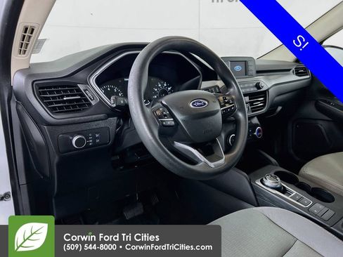 Used 2020 Ford Escape S FWD image 3