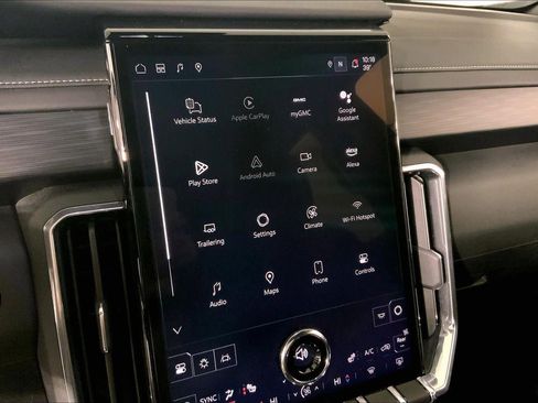 Used 2025 GMC Acadia Elevation image 6