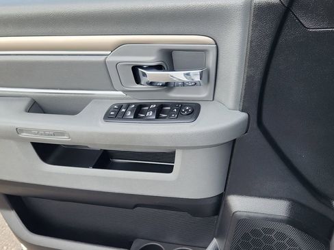 Used 2017 RAM 1500 Big Horn image 12