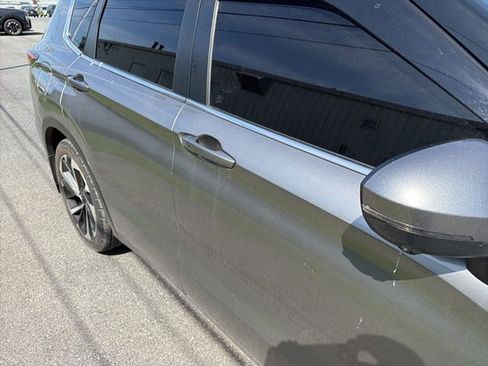 Used 2022 Mitsubishi Outlander SE AWD/4WD image 4