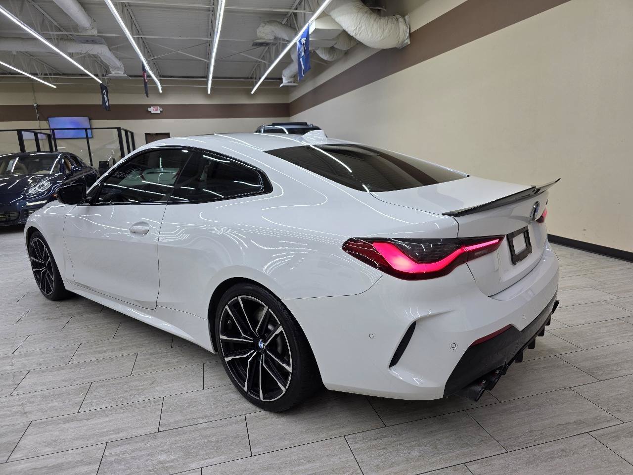 Used 2023 BMW M440i Coupe w/ Parking Assistance Package RWD image 8