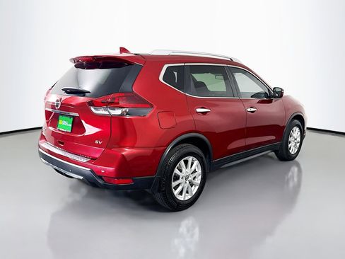 Used 2020 Nissan Rogue SV FWD image 10