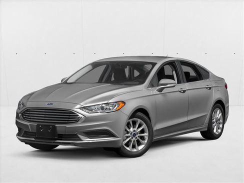 Used 2018 Ford Fusion SE w/ Fusion SE Technology Package FWD image 1