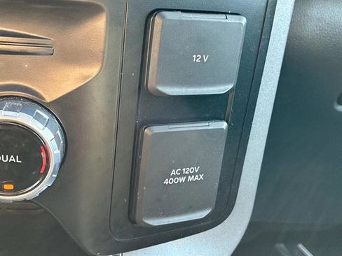 Used 2023 Ford F150 Lariat w/ Equipment Group 502A High image 34