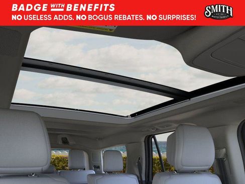 New 2026 Ford Expedition Platinum w/ Driver's Package image 23