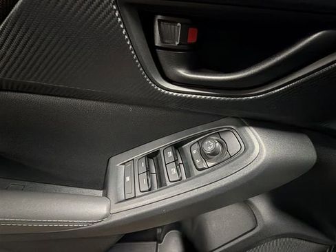 Used 2024 Subaru Crosstrek 2.0i Premium image 20