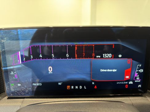 Used 2024 Ford Mustang Coupe RWD image 13