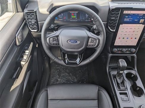 New 2025 Ford Ranger Lariat w/ FX4 Off-Road Package image 14