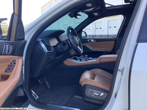 Used 2021 BMW X5 xDrive45e w/ M Sport Package image 12