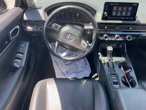 Used 2024 Honda Civic Touring image 10