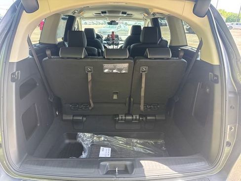 New 2026 Honda Odyssey Touring image 22