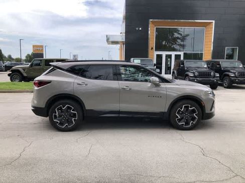 Used 2021 Chevrolet Blazer RS AWD/4WD image 7