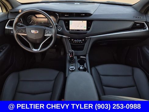 Used 2025 Cadillac XT6 Luxury FWD image 42