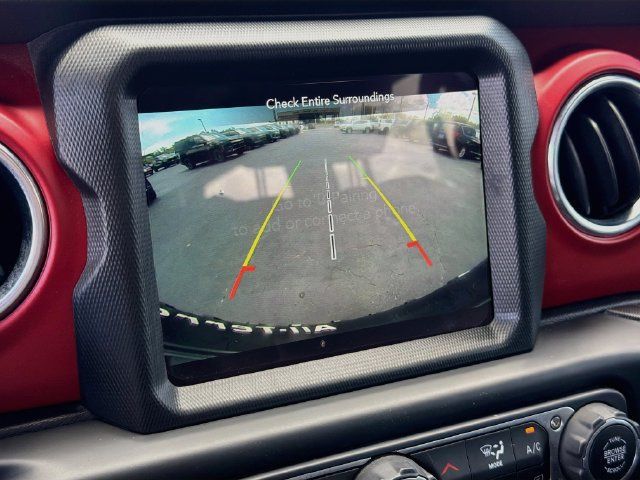 Used 2019 Jeep Wrangler Unlimited Rubicon AWD/4WD image 14