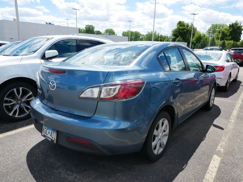 Used 2010 MAZDA MAZDA3 i Touring FWD image 4
