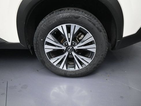 Used 2023 Nissan Rogue SV AWD/4WD image 15