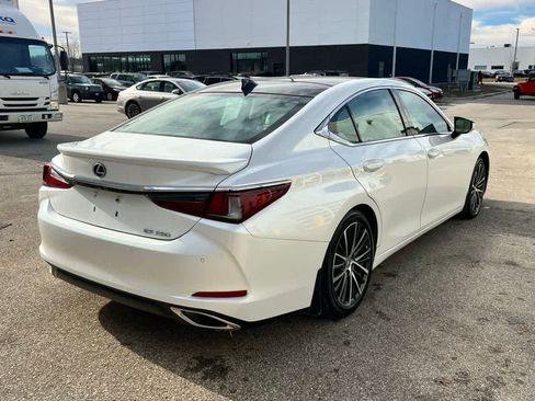 Used 2022 Lexus ES 350 w/ Premium Package image 6