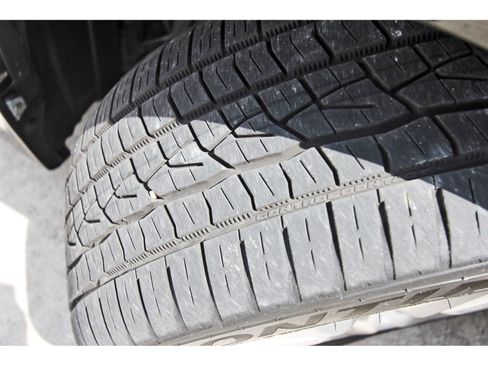 Used 2016 Lexus IS 200t RWD image 17
