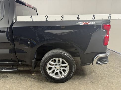 Used 2024 Chevrolet Silverado 1500 LT AWD/4WD image 5