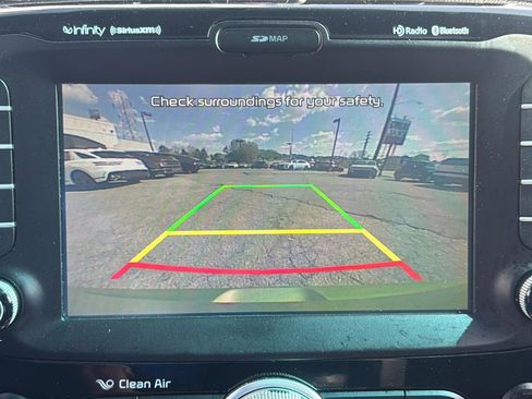 Used 2015 Kia Soul ! w/ Sun & Sound Package FWD image 21