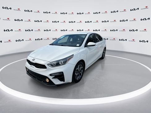 Used 2021 Kia Forte LXS FWD image 4