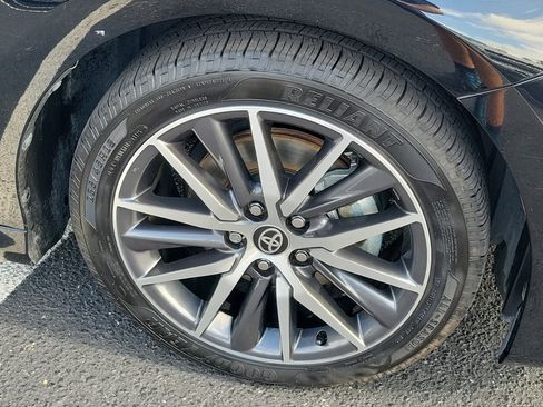 Certified 2024 Toyota Camry XLE FWD image 8
