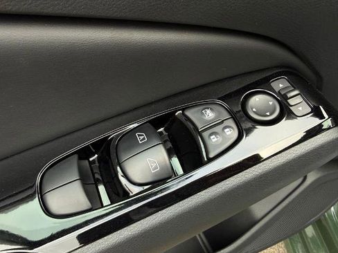 New 2025 Nissan Altima 2.5 SR image 20