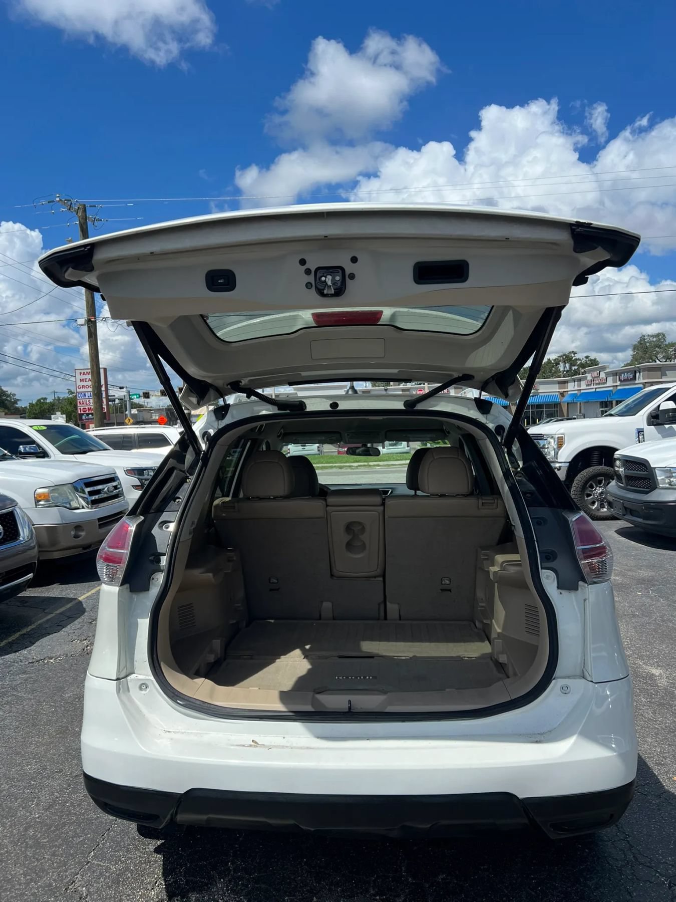 Used 2015 Nissan Rogue SL FWD image 20