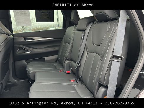 Used 2025 INFINITI QX60 Luxe image 42