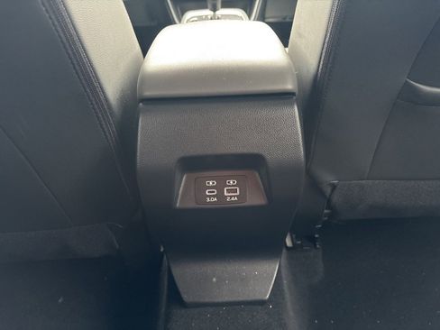Certified 2024 Subaru Crosstrek 2.0i Premium image 14