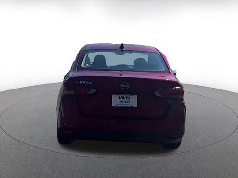 Used 2025 Nissan Versa SV image 16