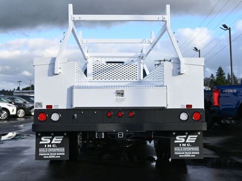 New 2026 Ford F550 XL image 5