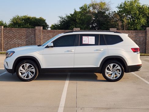 Used 2022 Volkswagen Atlas SE w/ Panoramic Sunroof Package image 5