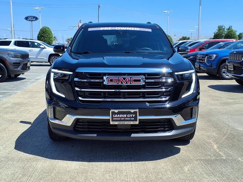 Used 2024 GMC Acadia Elevation w/ LPO, Cargo Package FWD image 5