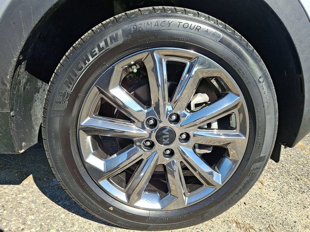 Used 2022 Kia Sportage Nightfall Edition w/ Nighfall AWD Premium Package image 9