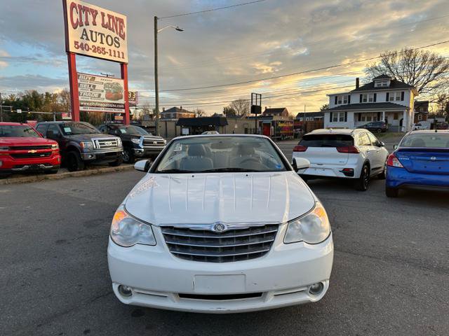 Used 2008 Chrysler Sebring Limited FWD image 4
