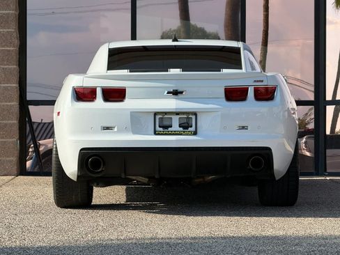 Used 2010 Chevrolet Camaro SS w/ RS Package RWD image 10