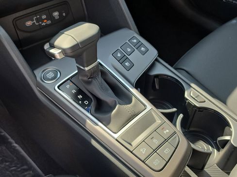 New 2026 Kia Sportage SX FWD image 28
