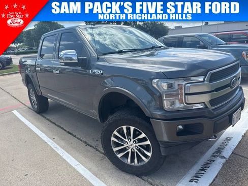 Used 2018 Ford F150 Platinum w/ Equipment Group 701A Luxury AWD/4WD image 3