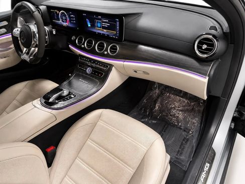 Used 2019 Mercedes-Benz E 63 AMG S image 25