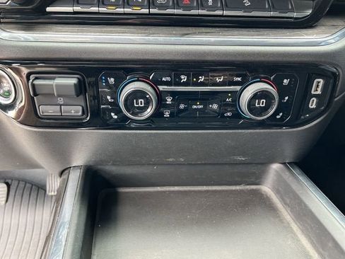 Certified 2024 Chevrolet Silverado 2500 LTZ w/ LTZ Premium Package AWD/4WD image 17