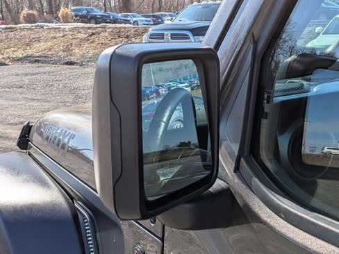 Used 2020 Jeep Wrangler Unlimited Sport image 11