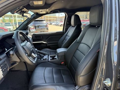 Used 2025 Toyota 4Runner TRD Sport RWD image 27