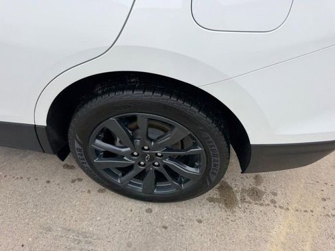 Used 2022 Chevrolet Equinox RS image 7