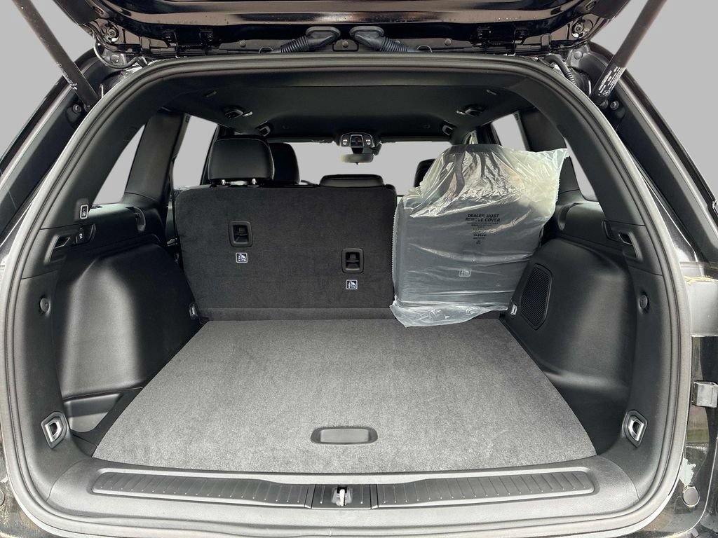 New 2026 Jeep Grand Cherokee Limited AWD/4WD image 4