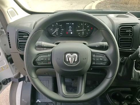 Used 2025 RAM ProMaster 2500 w/ Convenience Group image 24