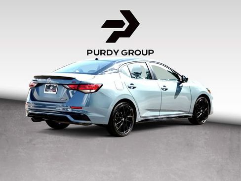 Used 2025 Nissan Sentra SR w/ Midnight Edition FWD image 8